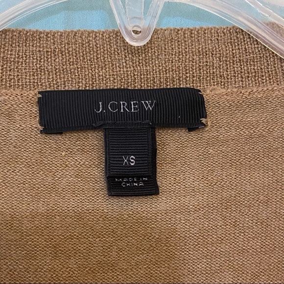 J Crew Merino Wool Caramel V-Neck Sweater Sz XS - Picture 2 of 9